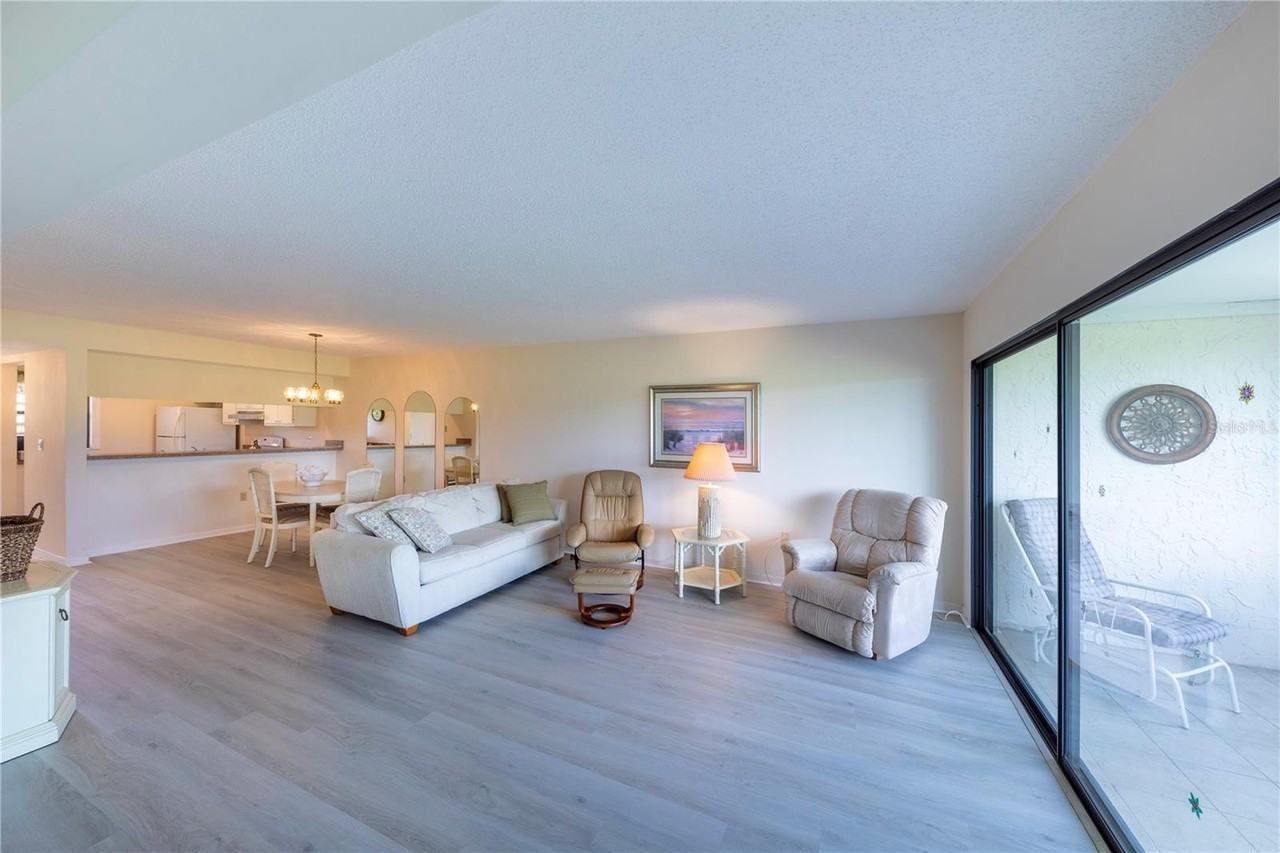 696 Bird Bay Dr W #138 - Photo 6 of 36