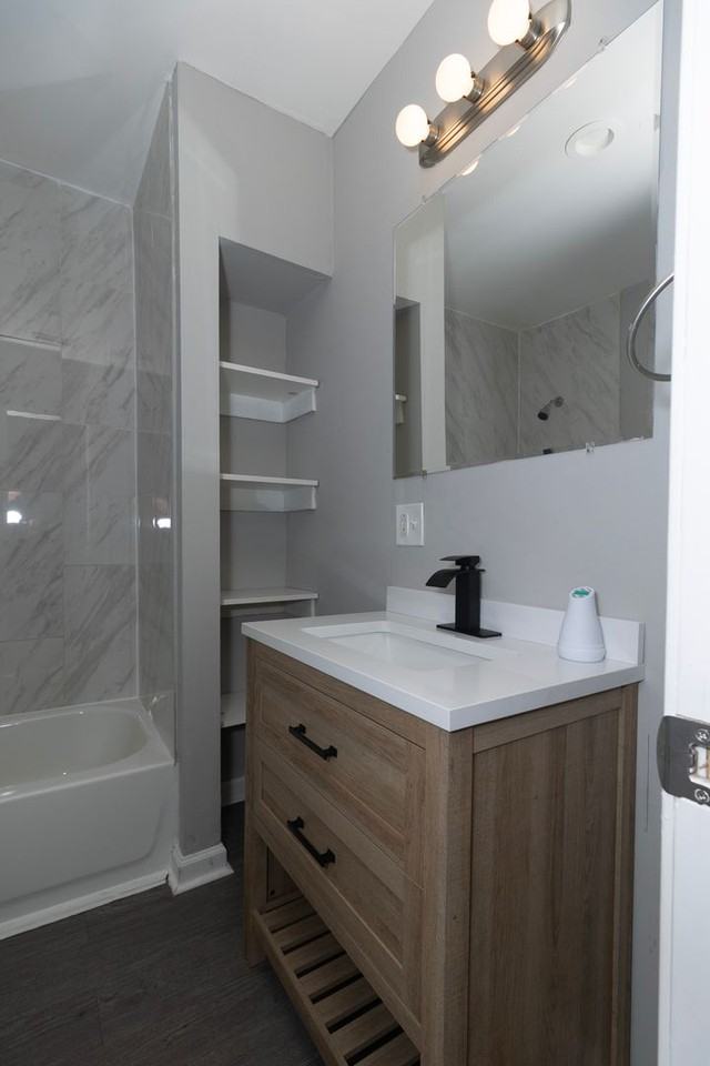 2708 Olive St - Photo 7 of 23