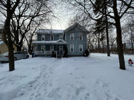 featured image of 349 Courtland St