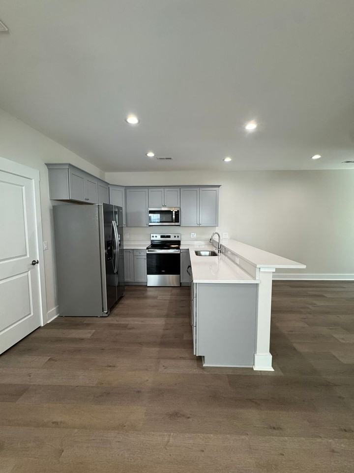 115 Brawley Villas Pl - Photo 5 of 23