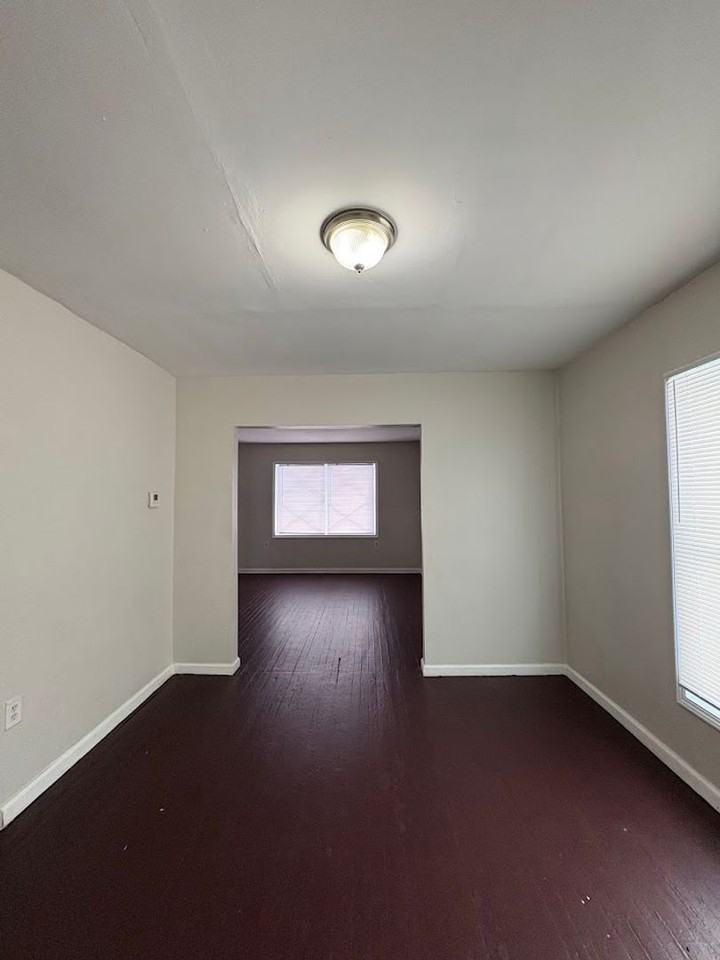 166 Chittenden St - Photo 4 of 21