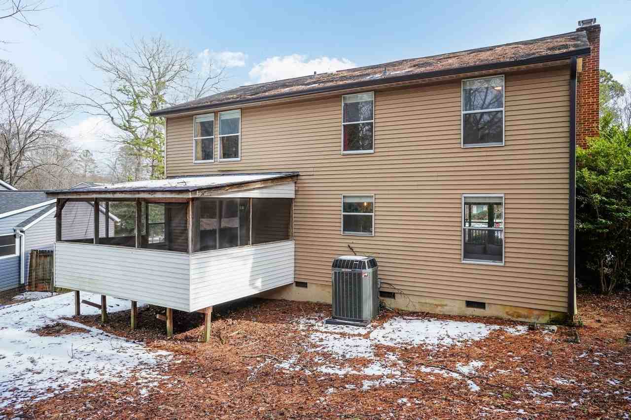 7101 Summerland Dr - Photo 5 of 29