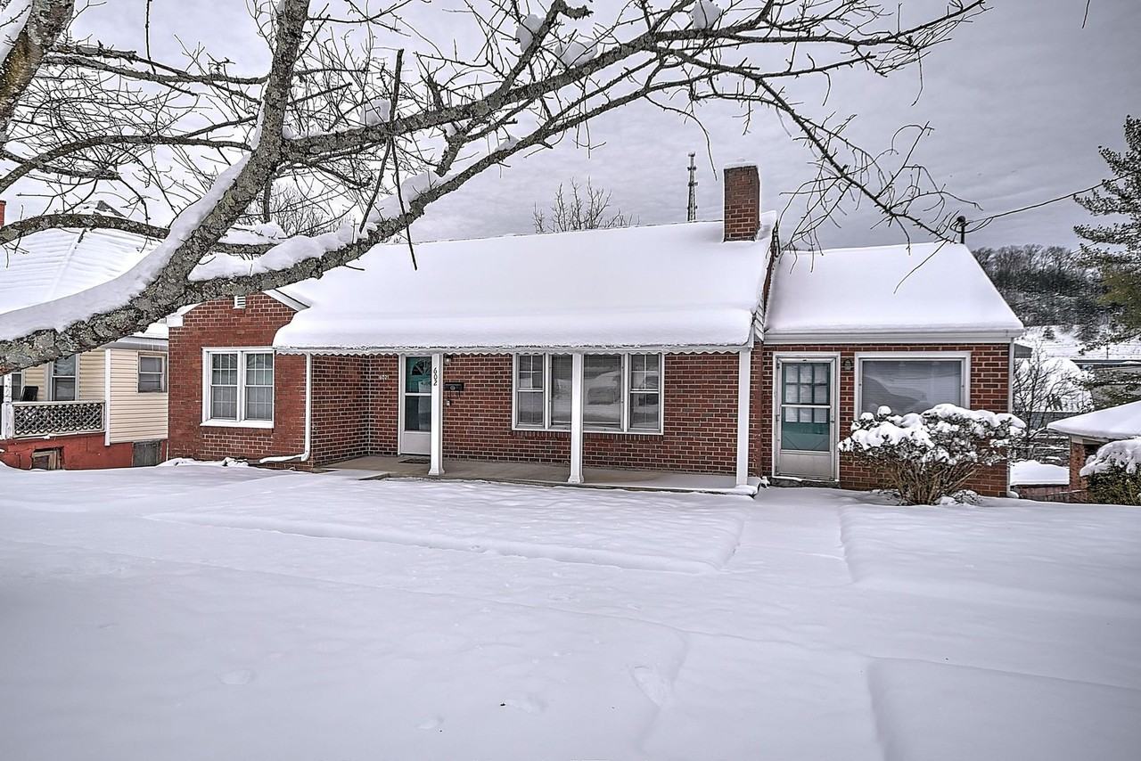 602 E Fairview Ave - Photo 2 of 34