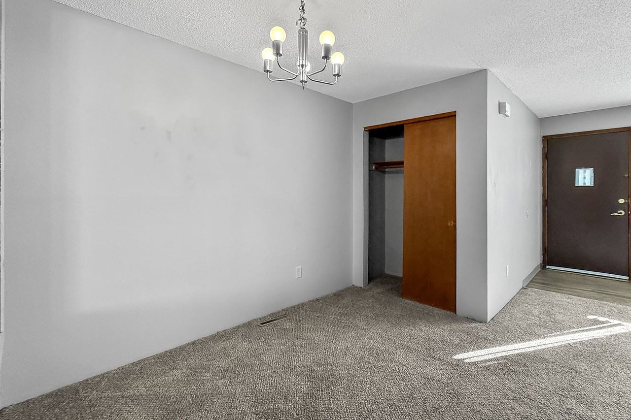 East Park Apartments - Photo 7 of 34