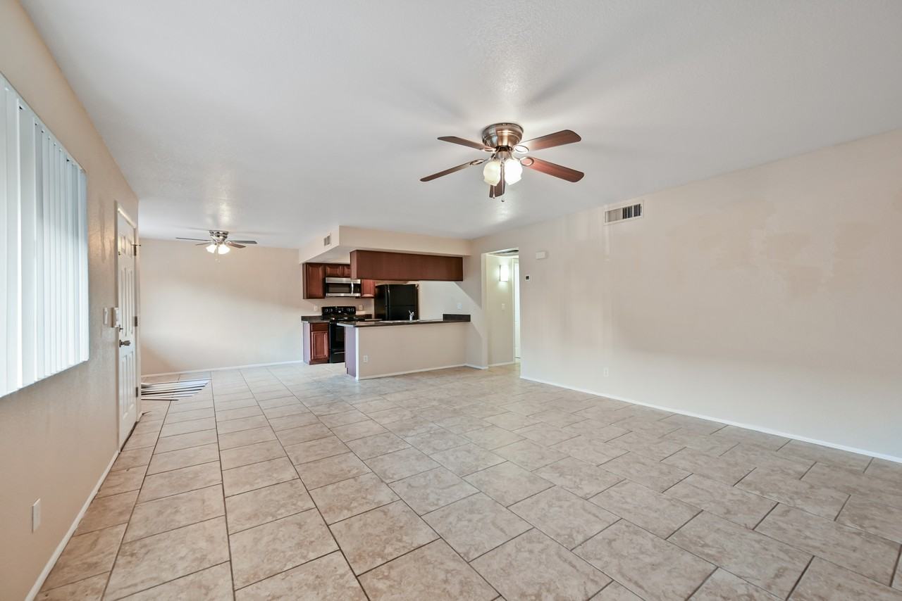 8543 East Belleview Street - Photo 5 of 19