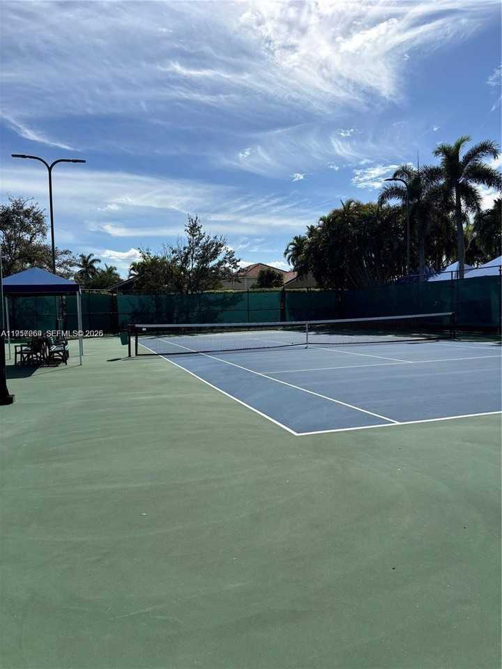14300 Nw 16th St - Photo 3 of 8