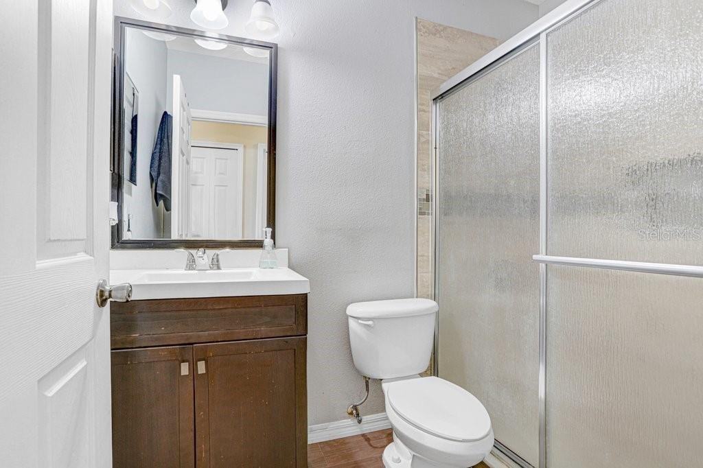 2322 28th Ave E - Photo 6 of 8