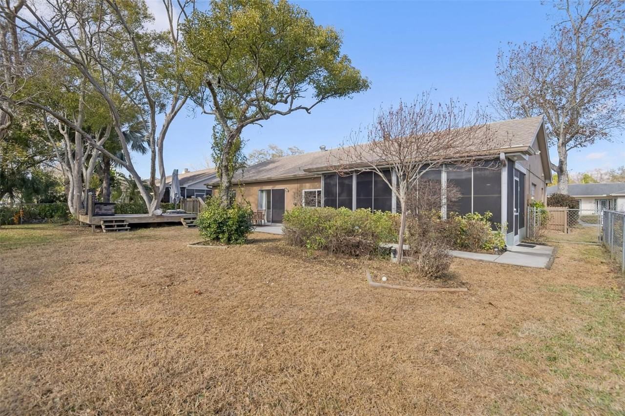 13117 Shadberry Ln - Photo 2 of 8