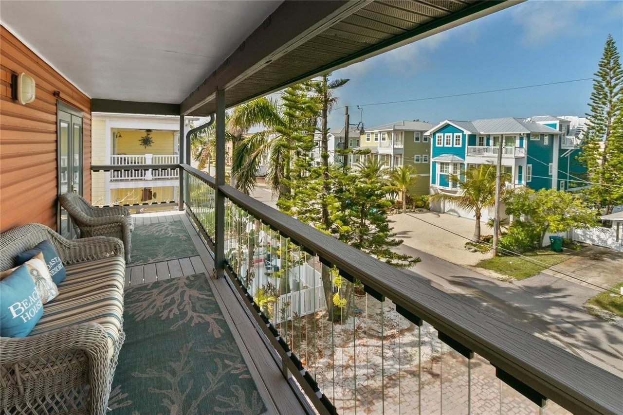 2511 Avenue C #WEST - Photo 4 of 24