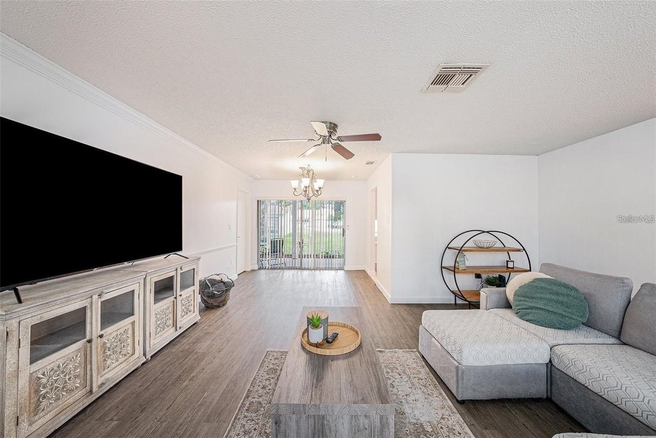 13013 Sawmill Way - Photo 6 of 30