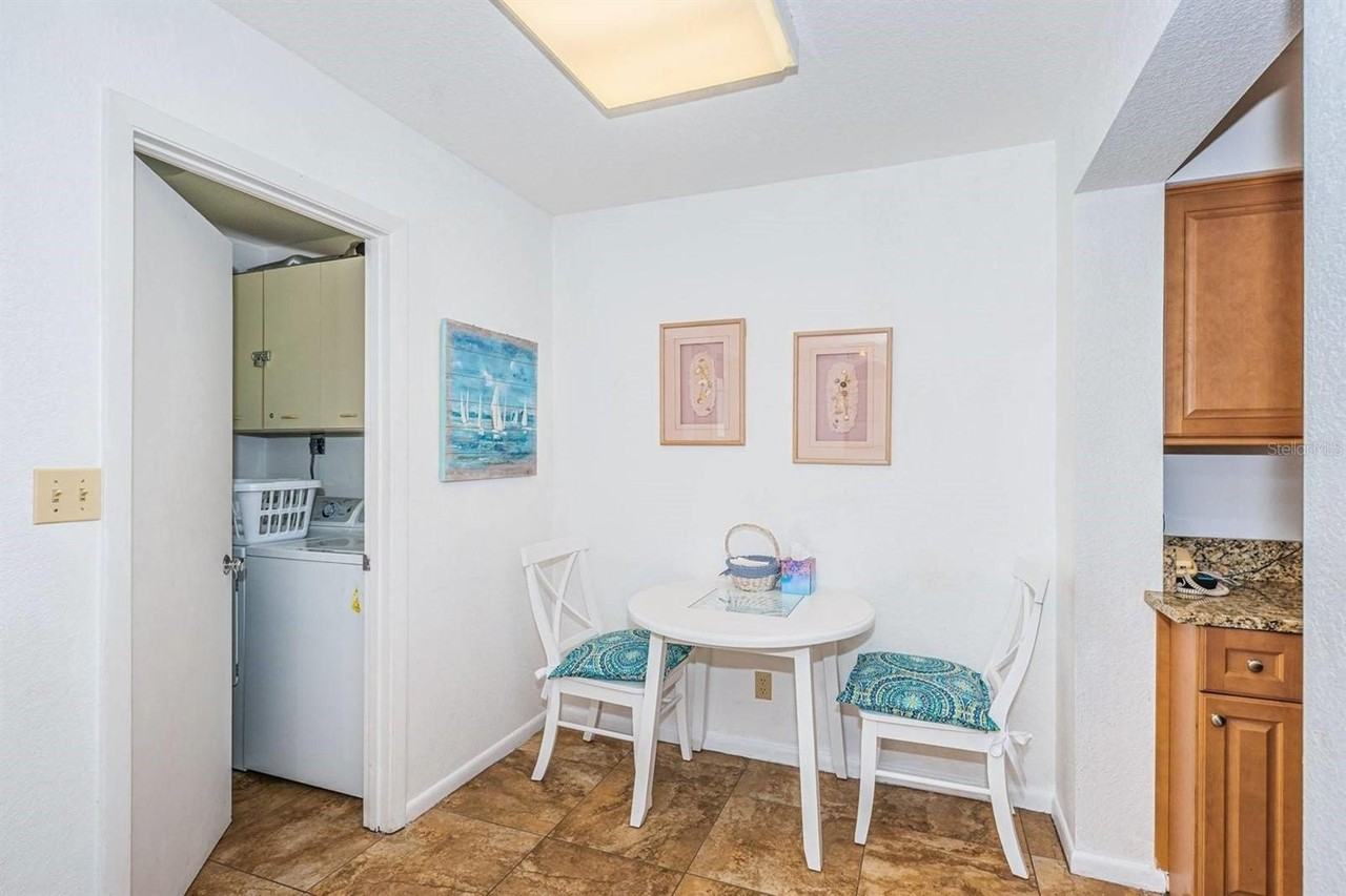 5801 Bahia Del Mar Cir #512 - Photo 5 of 28