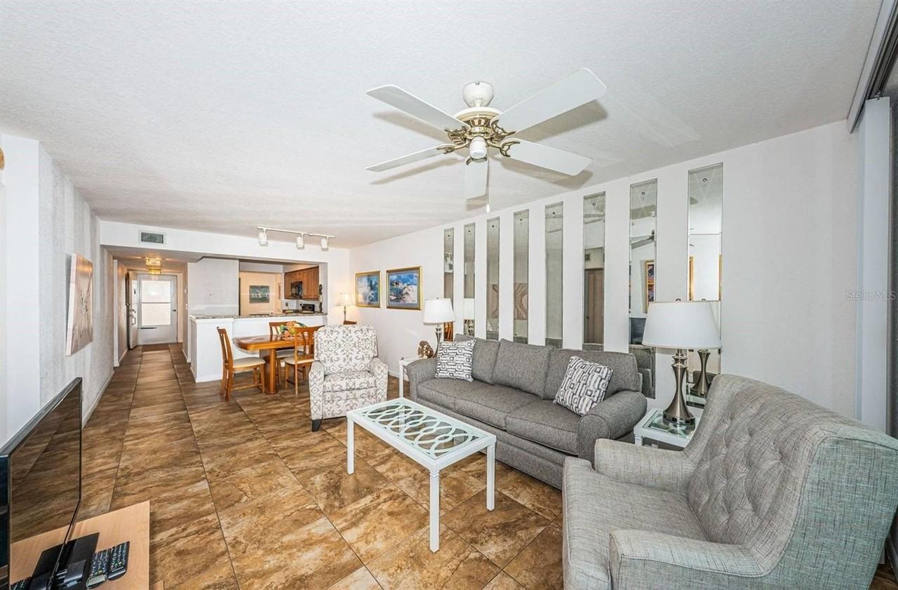 5801 Bahia Del Mar Cir #512 - Photo 7 of 28