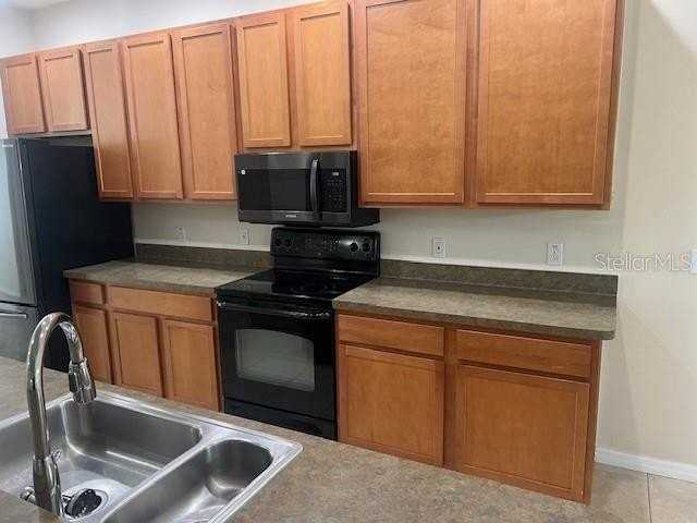 4477 Marsalis Ct - Photo 7 of 19