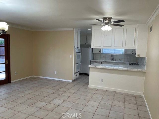 23832 Calvert St - Photo 5 of 8