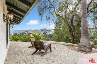 24820 Jacob Hamblin Rd - Photo 2 of 8