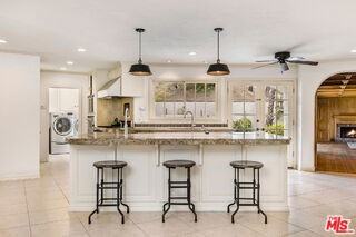 24820 Jacob Hamblin Rd - Photo 3 of 8