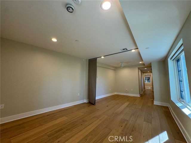 204 Mockingbird Ln - Photo 5 of 8