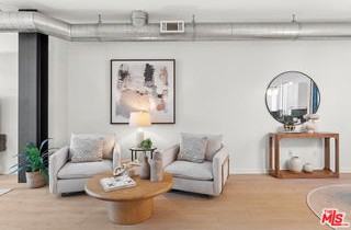 5350 Playa Vista Dr #14 - Photo 4 of 8