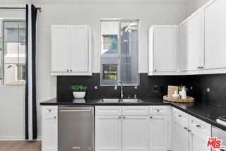 5350 Playa Vista Dr #14 - Photo 6 of 8