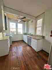 49 Dudley Ave - Photo 7 of 8