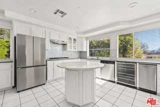 1050 Centinela Ave - Photo 7 of 8