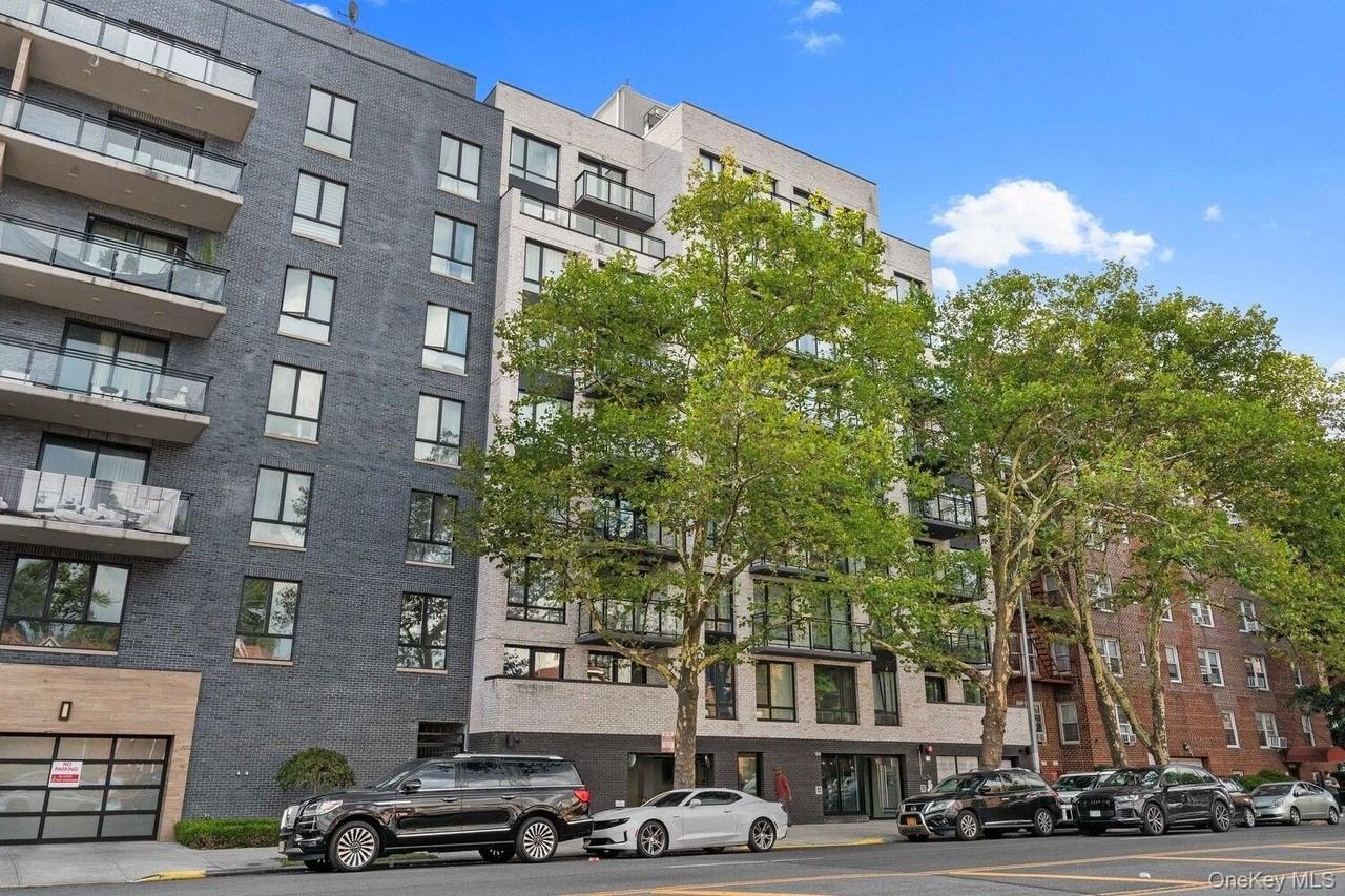 2218 Ocean Ave Apt 5f #5F - Photo 2 of 12