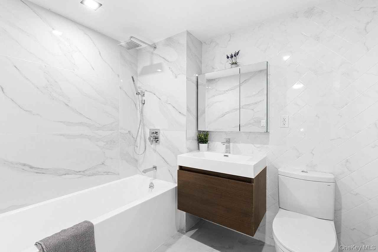 2218 Ocean Ave Apt 5f #5F - Photo 5 of 12