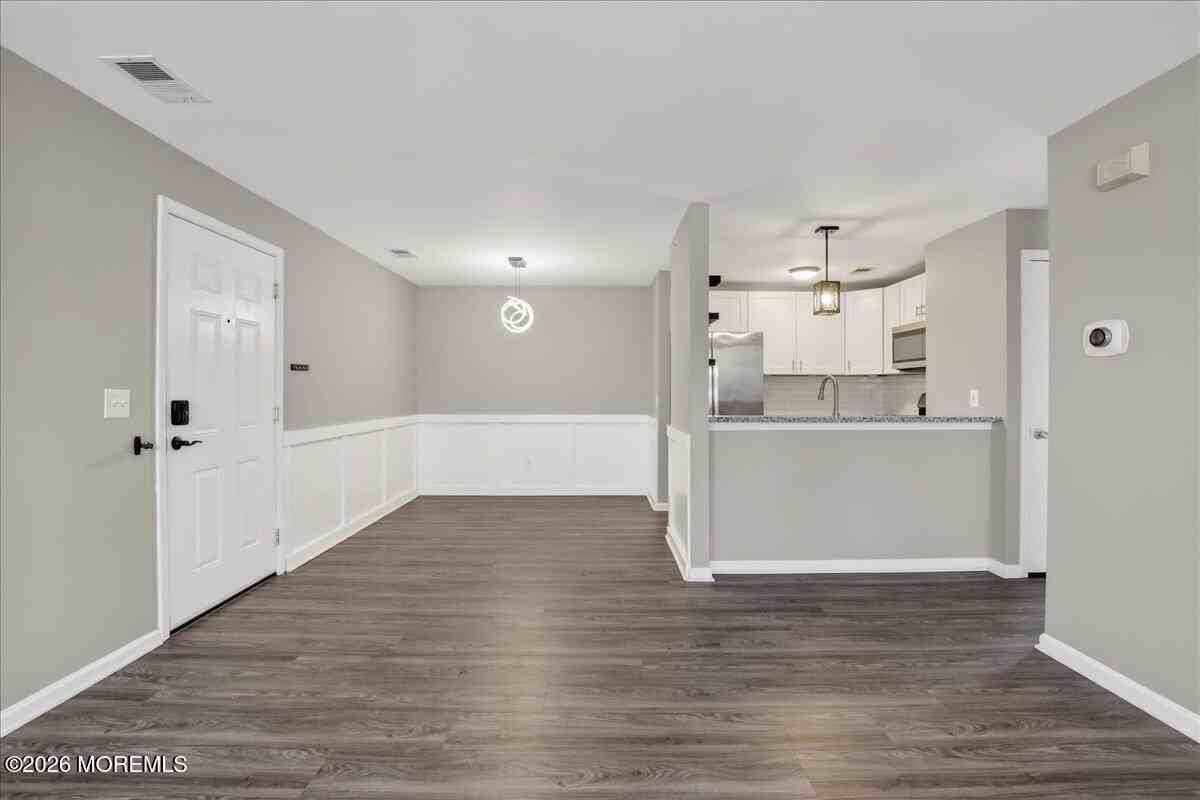 33 Jockey Ln - Photo 4 of 25