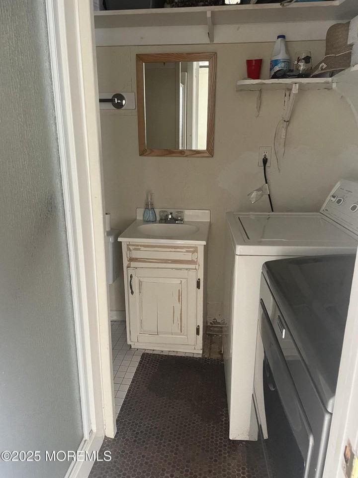 506 Roseld Ave - Photo 6 of 14