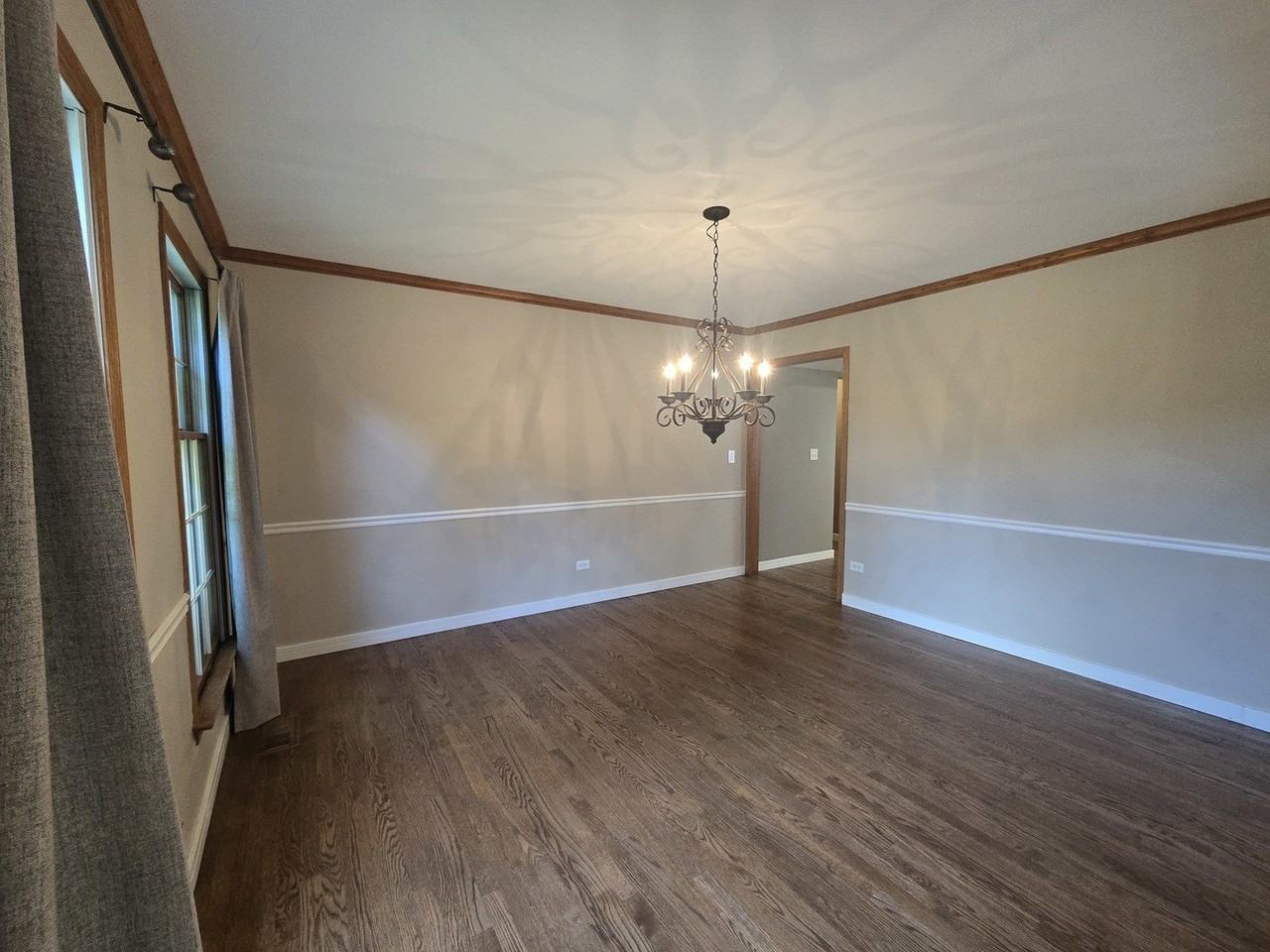 1565 Old Barn Cir - Photo 4 of 30