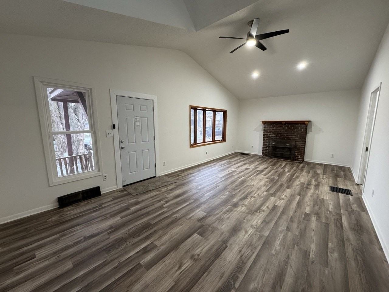 309 N 9th St - Photo 6 of 15