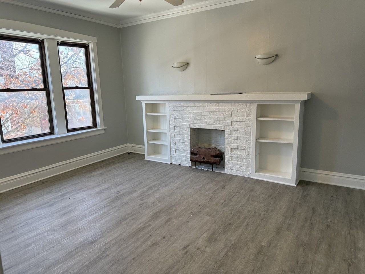 2537 W 63rd St Unit 2 #2 - Photo 2 of 11