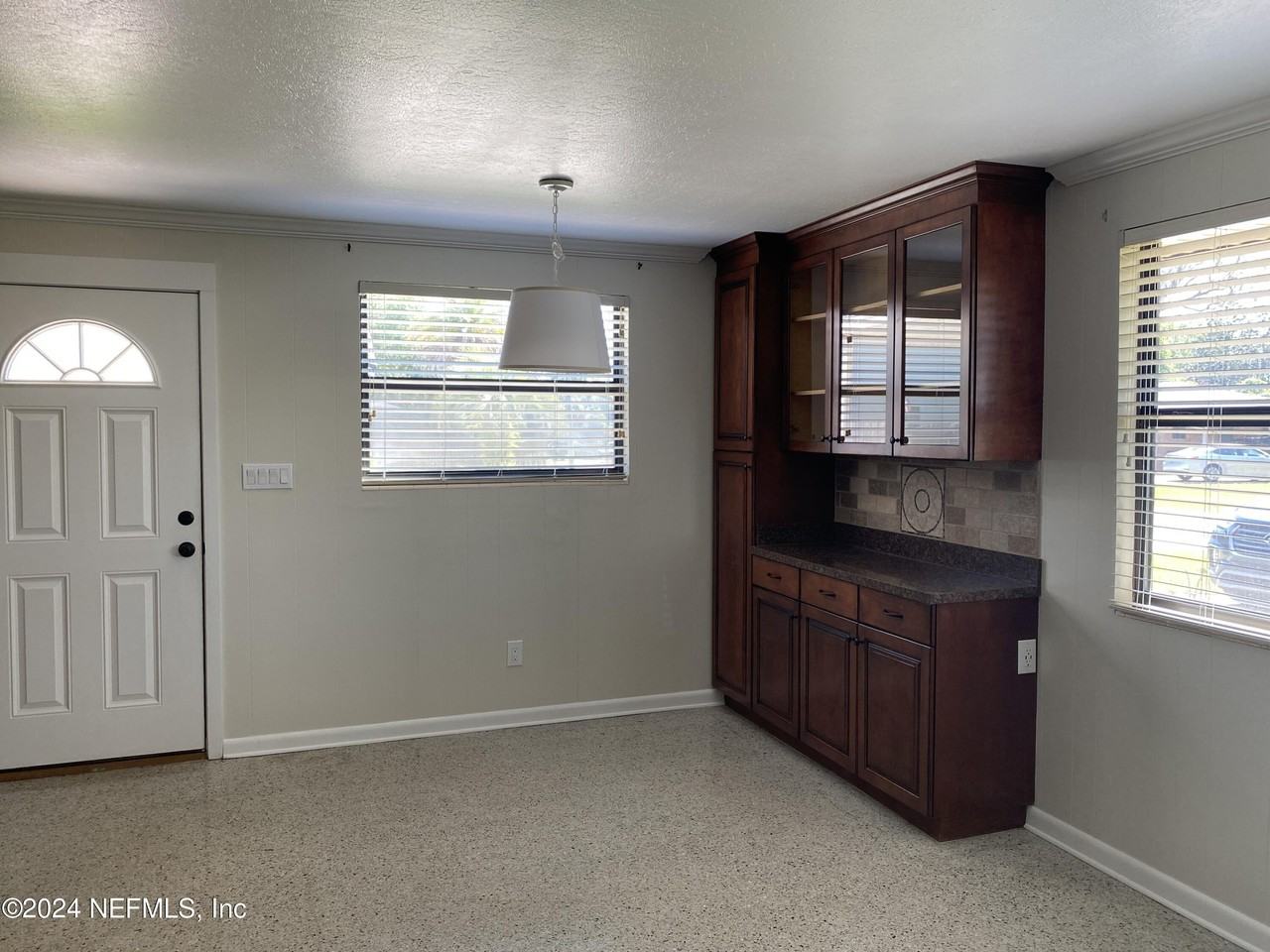 104 Saint Elmo Rd - Photo 4 of 13