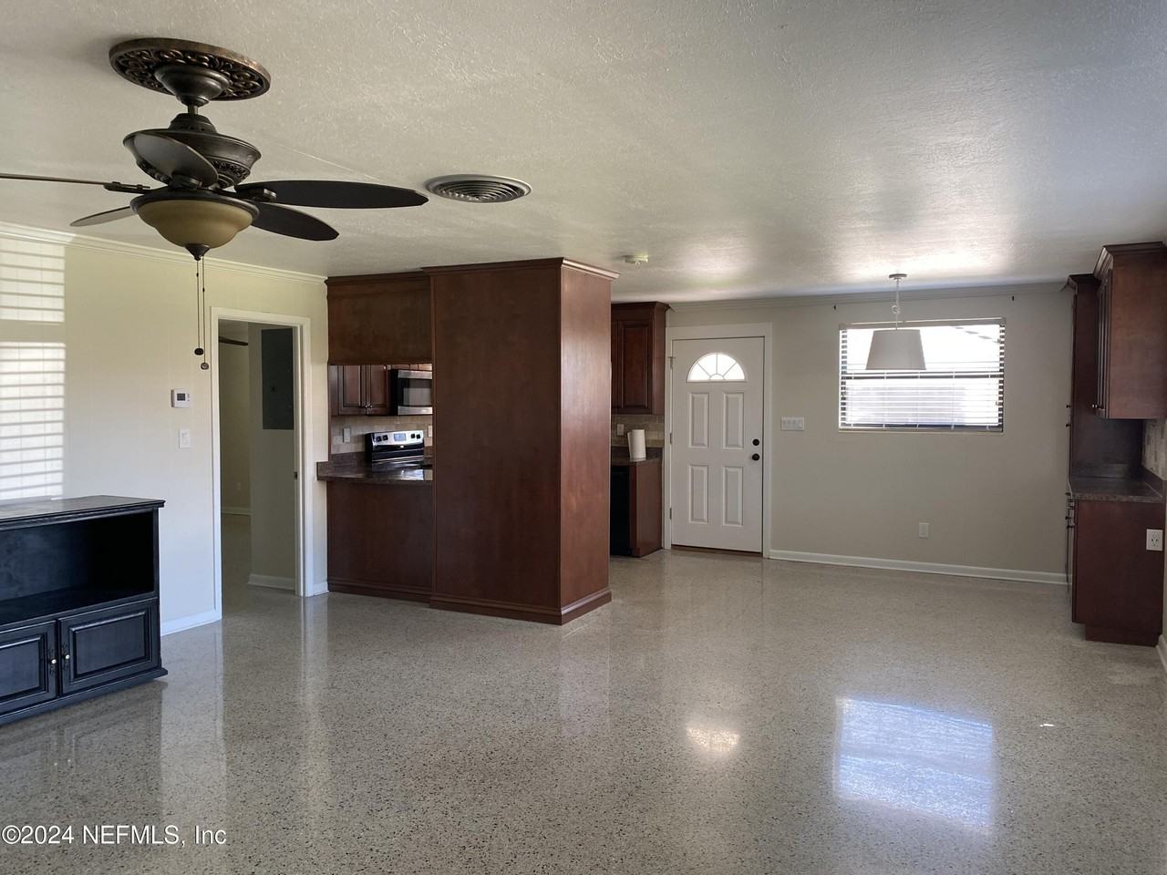 104 Saint Elmo Rd - Photo 5 of 13