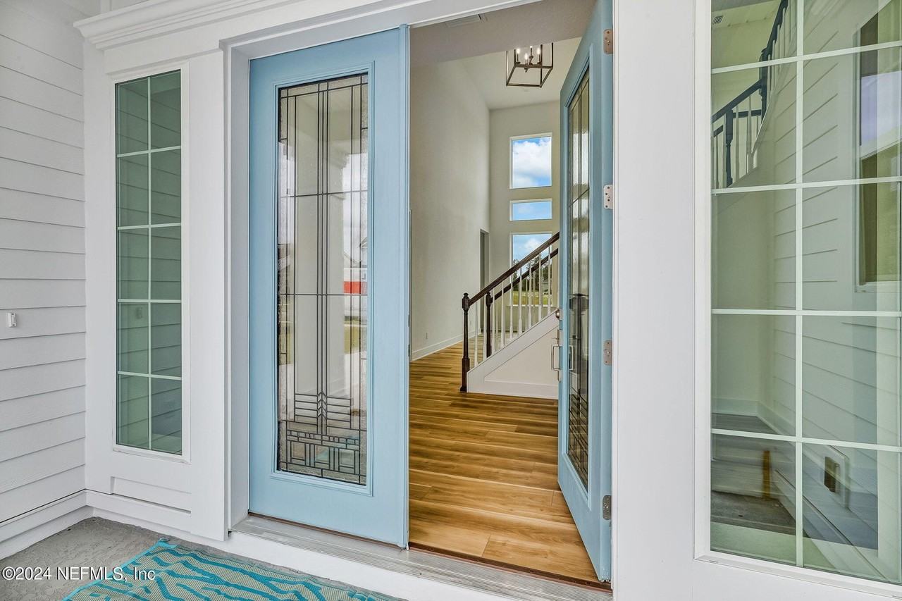 12113 Bull Pine Blvd - Photo 4 of 42