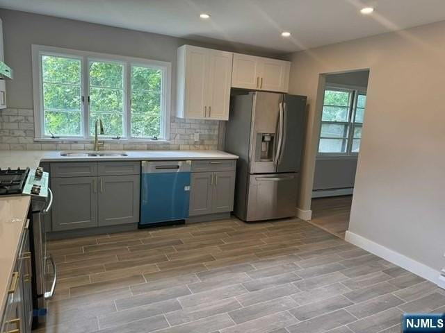 27-14 Berdan Ave - Photo 2 of 23