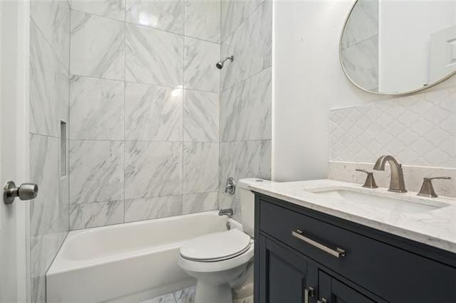 7429 Freret St - Photo 7 of 13