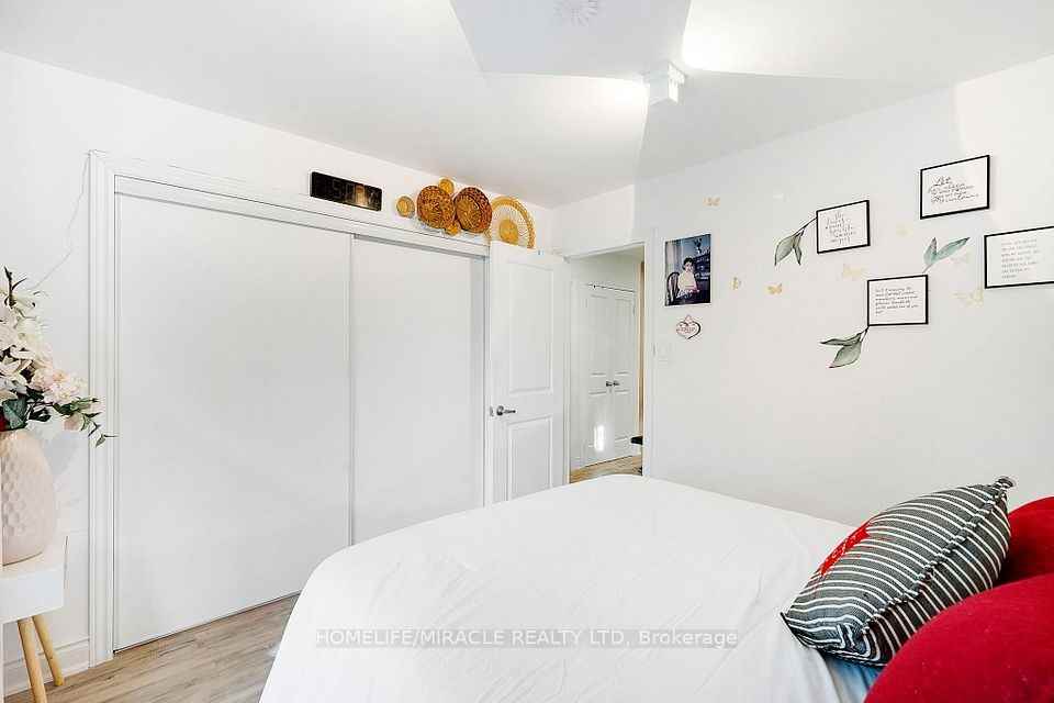 23 Thorley Drive #main - Photo 2 of 20