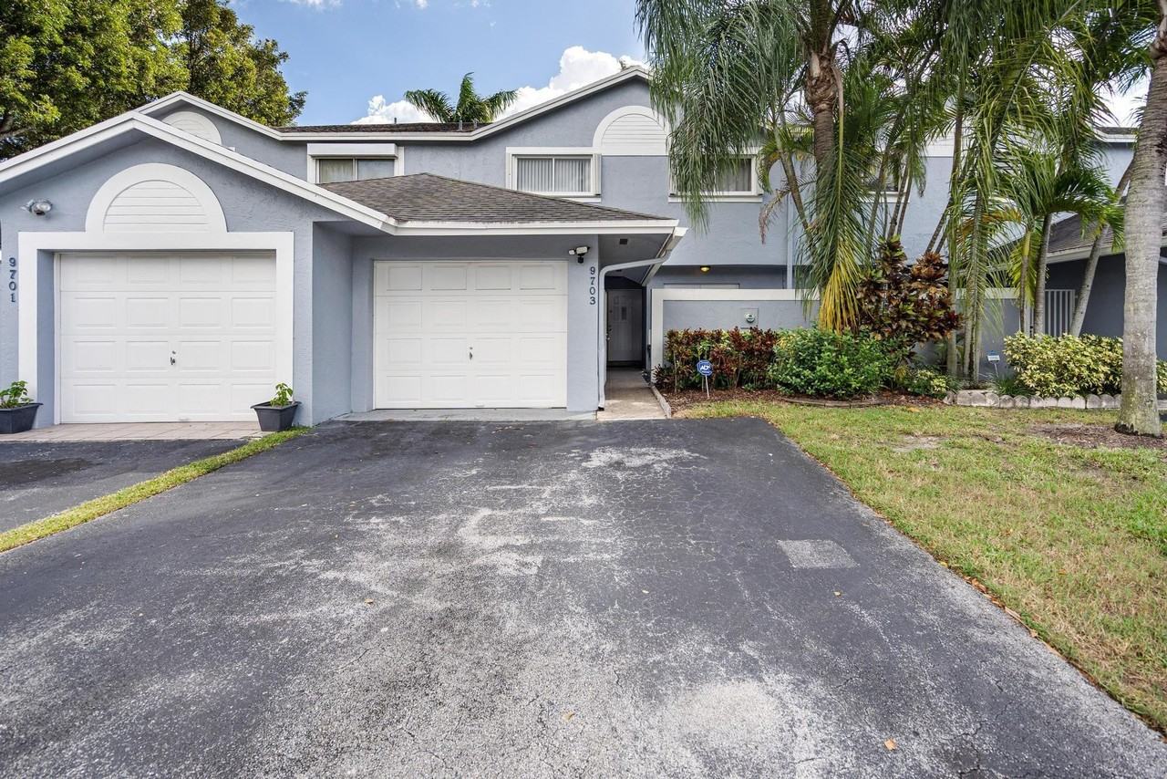 9703 Sw 142nd Ct - Photo 6 of 36