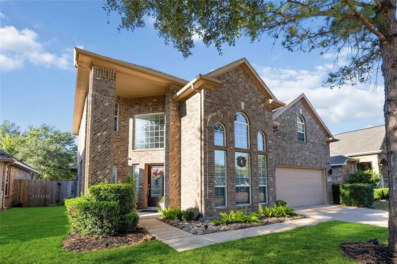 6206 Hidden Alley Dr - Photo 2 of 47