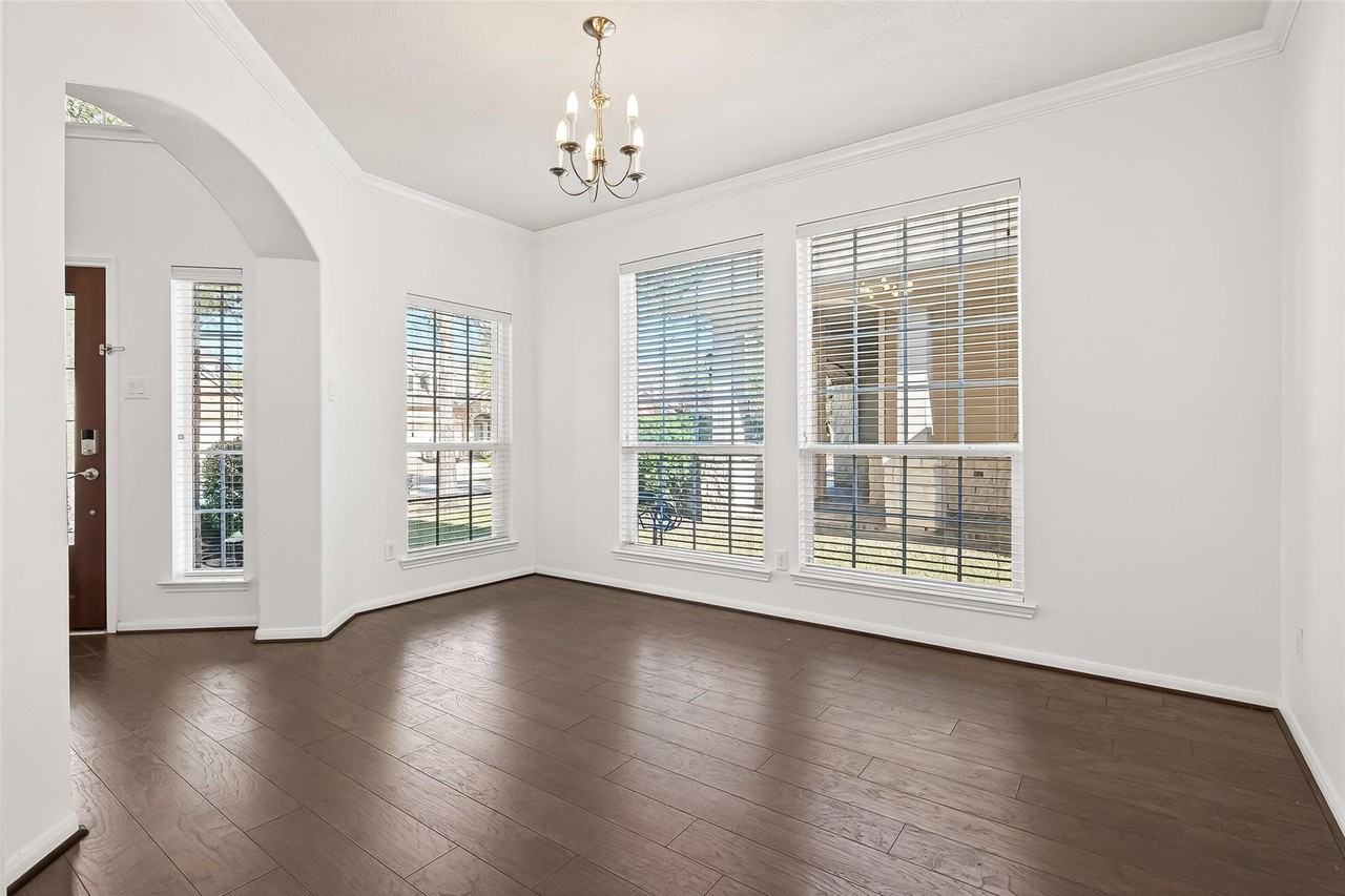 6206 Hidden Alley Dr - Photo 6 of 47