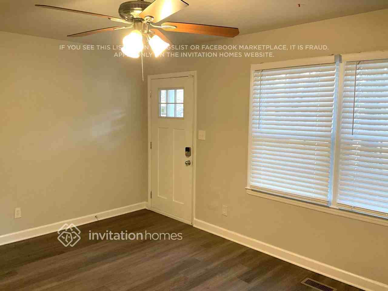 6221 Old Coach Rd - Photo 3 of 17