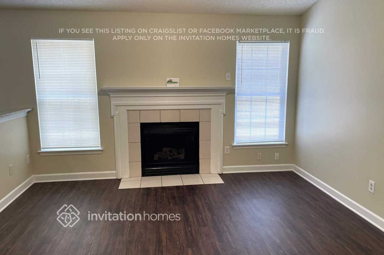 847 Anchor Way Ne - Photo 2 of 12