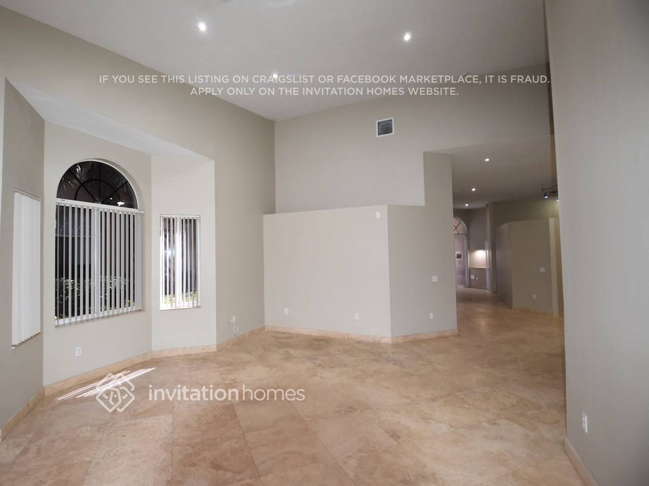 8165 Madison Lakes Cir S - Photo 3 of 16