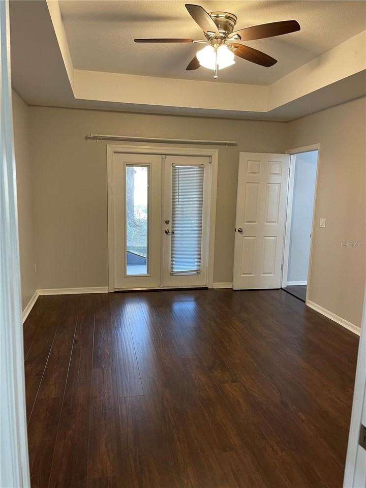 2819 Crane Trace Cir - Photo 2 of 17