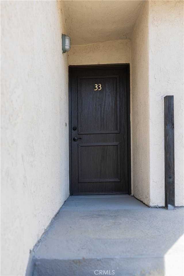 1219 Edwards St - Photo 3 of 50