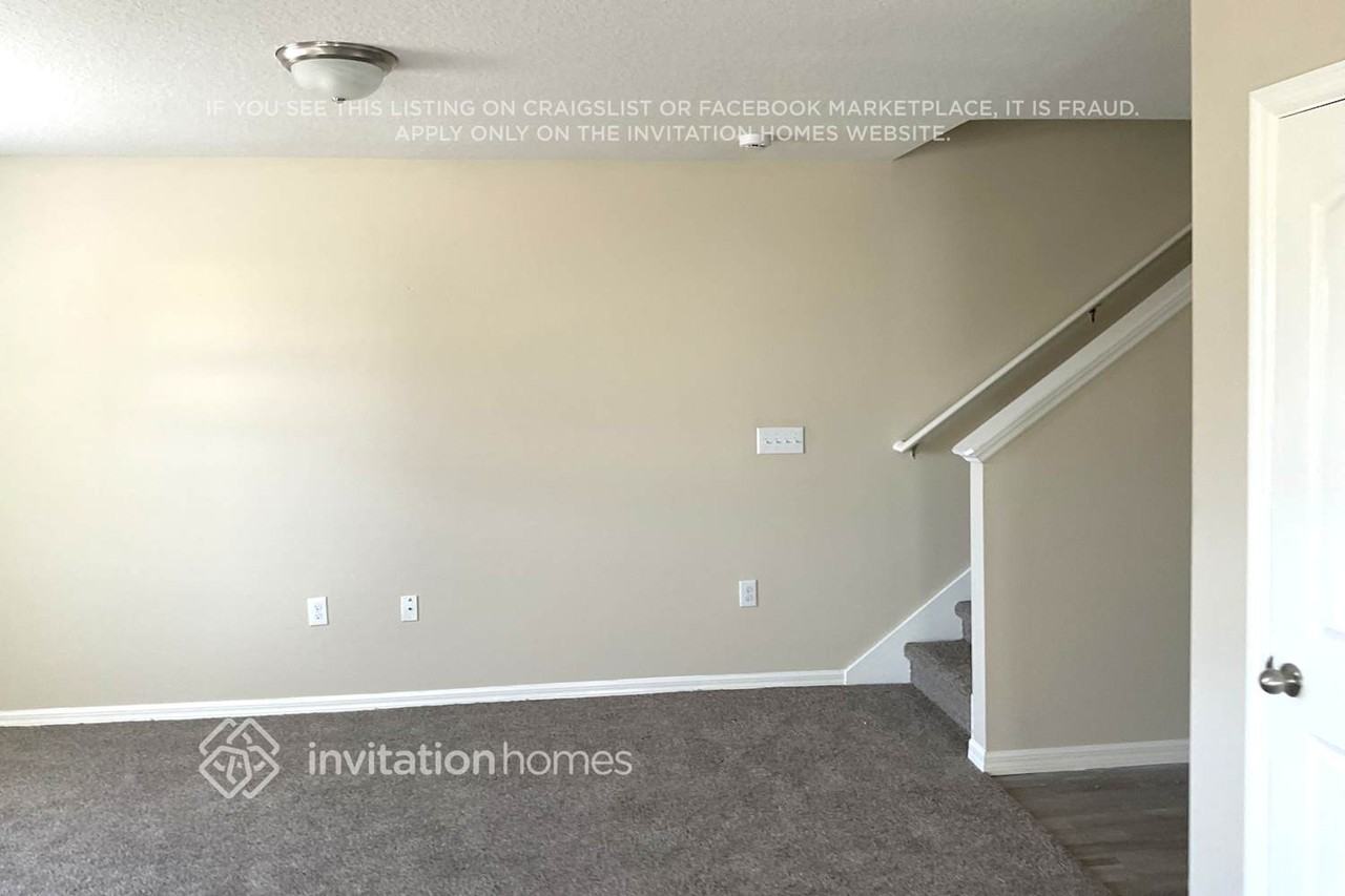 202 Gladiola Ct - Photo 2 of 16