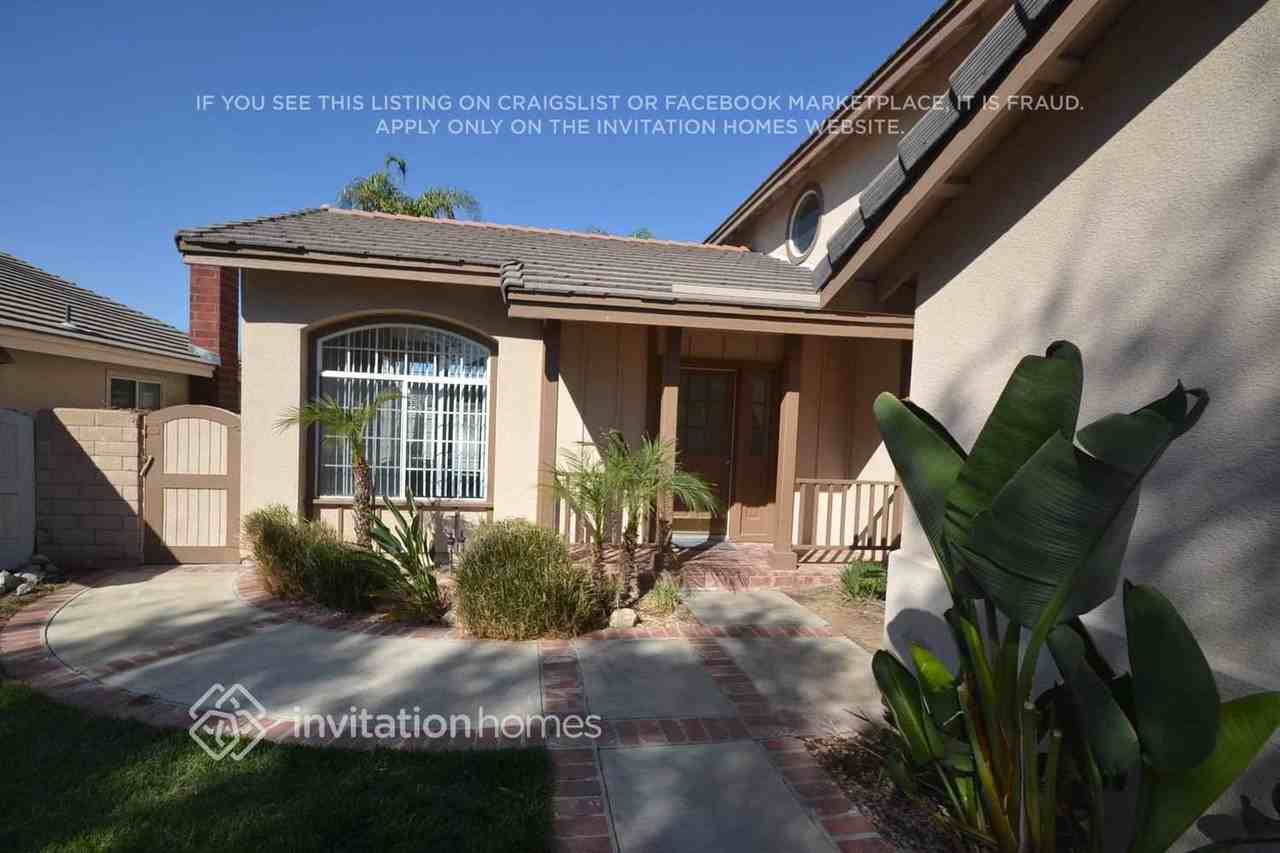 28696 Highpoint Ave - Photo 2 of 20