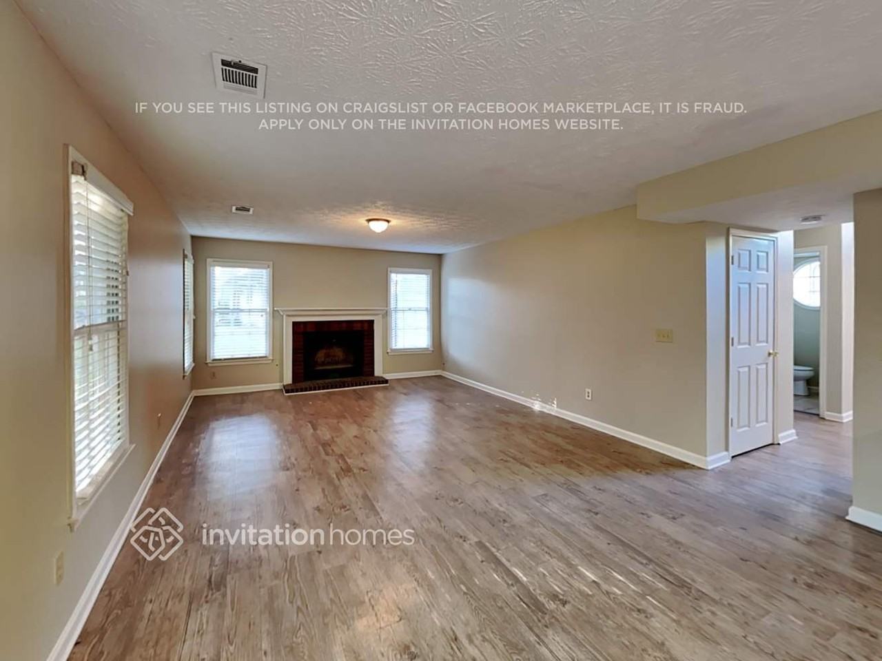 1960 Wedgewood Dr - Photo 6 of 21