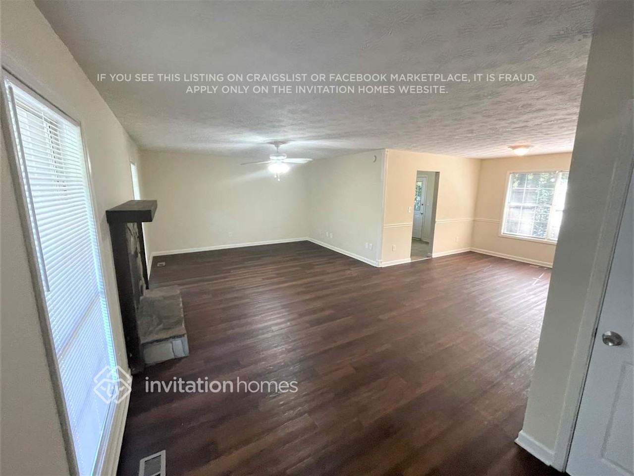 3010 Mill Ct - Photo 3 of 14